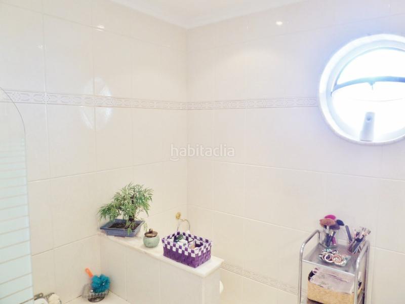 Foto 440bee55-cf51-4f30-a3e7-8bcf7a811d4e. Xalet amb calefacció aparcament piscina a calas Santa Pola este Santa Pola