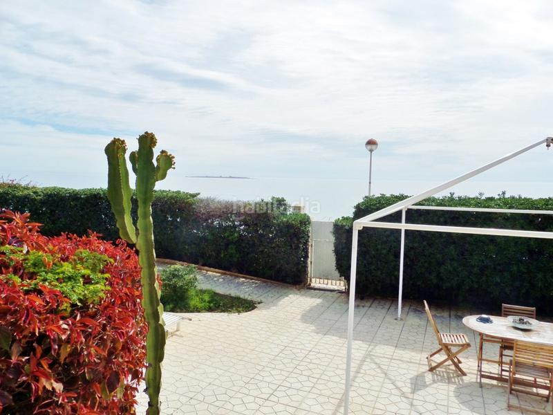 Foto 5926beb1-df58-4a0b-9922-cb6068e9c81a. Xalet amb calefacció aparcament piscina a calas Santa Pola este Santa Pola