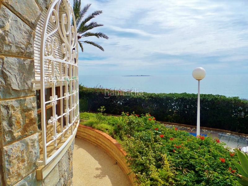 Foto 70f3536a-fd9f-4f5b-be22-230fedb7bcca. Xalet amb calefacció aparcament piscina a calas Santa Pola este Santa Pola