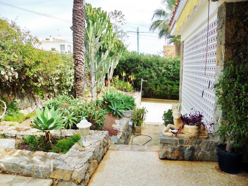 Foto 76083ef2-f447-4963-952a-2e0ed356a4f9. Xalet amb calefacció aparcament piscina a calas Santa Pola este Santa Pola