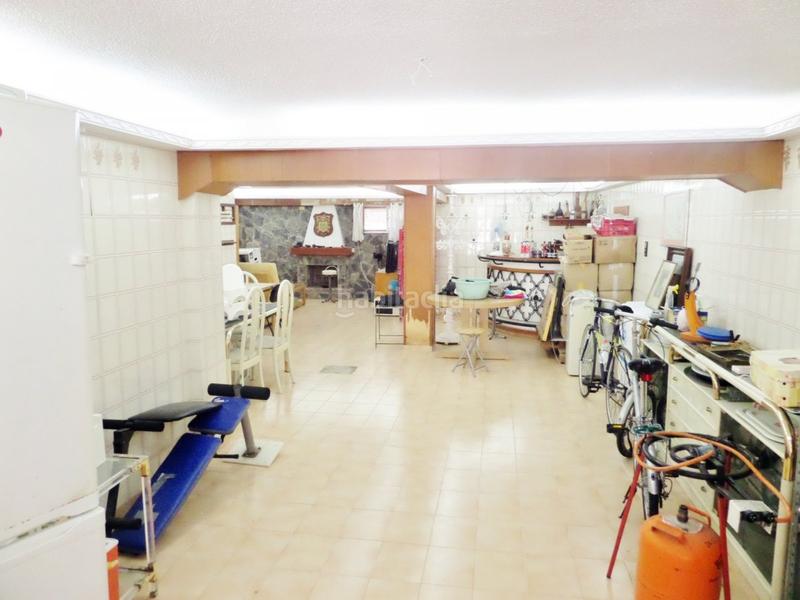 Foto 811fda15-9bd7-474c-abd5-42a109ecdcfd. Xalet amb calefacció aparcament piscina a calas Santa Pola este Santa Pola