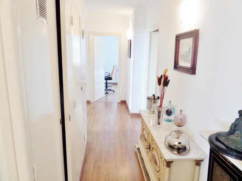 Foto a077b7e5-9f98-4fcf-909b-b049c202496c. Xalet amb calefacció aparcament piscina a calas Santa Pola este Santa Pola