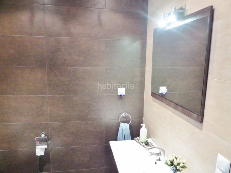 Foto f8ec0395-15f9-4fa5-ae4a-0fa11684635e. Xalet amb calefacció aparcament piscina a calas Santa Pola este Santa Pola