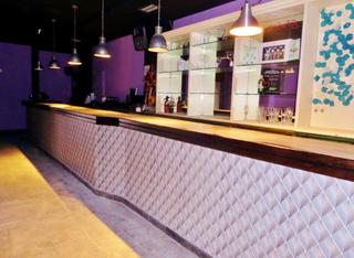 Local commercial à Centro. Venta de  local céntrico para varios usos actualmente alquilado