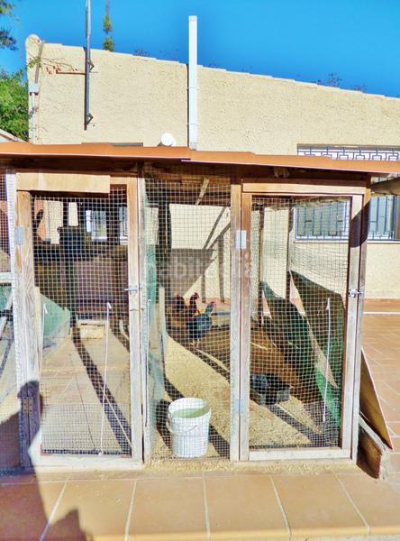 Foto 0547ae03-fadb-4a5b-a19f-e3807ef3cff3. Xalet amb calefacció aparcament piscina a Santa Faz Alicante