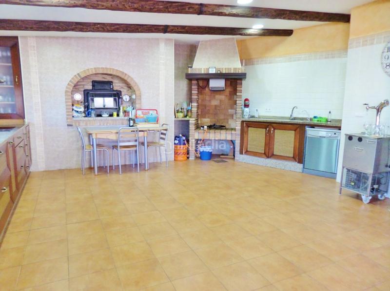 Foto 57778b51-bce3-45c1-a9d7-283410f8b344. Xalet amb calefacció aparcament piscina a Santa Faz Alicante