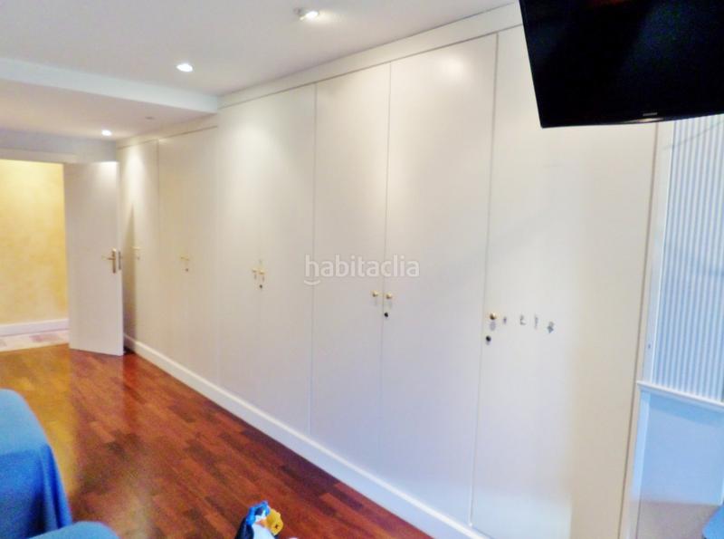 Foto 61bfdfa1-bf2c-4ec2-b40b-16ecfd9a2a99. Xalet amb calefacció aparcament piscina a Santa Faz Alicante