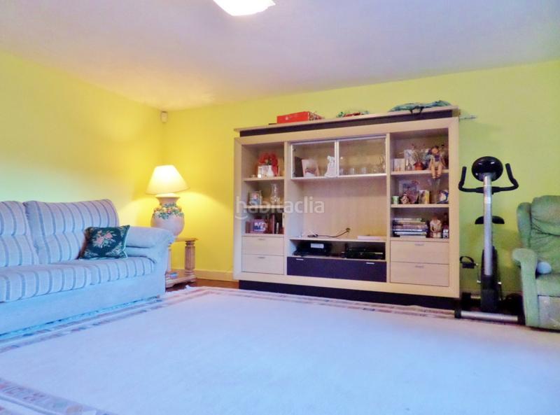 Foto 8f464892-c2a2-4752-a77c-0f0c74b96d0e. Xalet amb calefacció aparcament piscina a Santa Faz Alicante