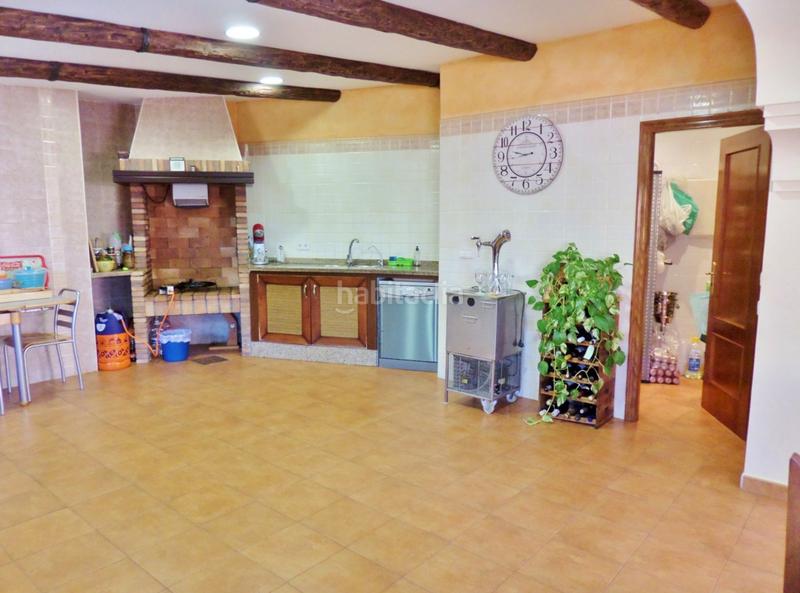 Foto a04605bd-59d8-407e-b45c-ba58af53b031. Xalet amb calefacció aparcament piscina a Santa Faz Alicante