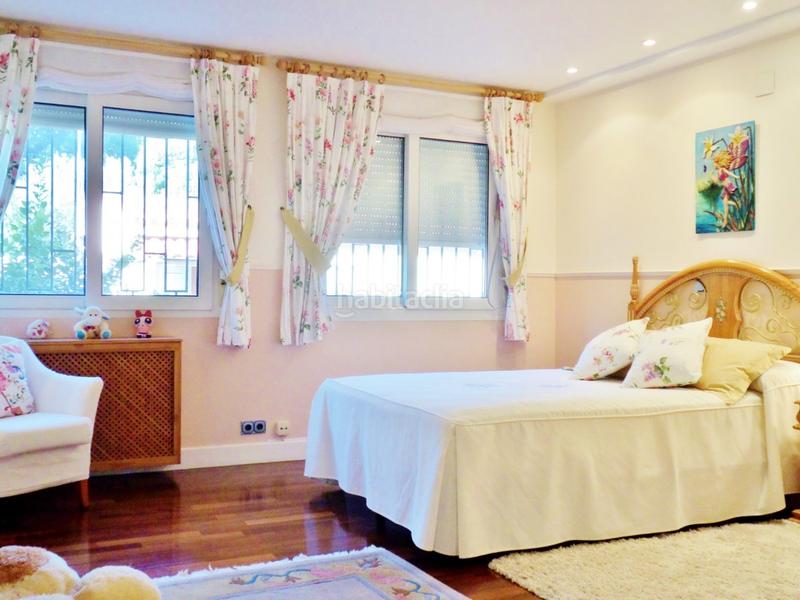 Foto c8b8d4f8-6330-48ce-9029-fe79b091e4e8. Xalet amb calefacció aparcament piscina a Santa Faz Alicante