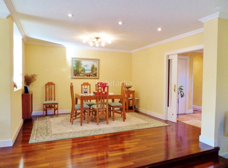 Foto c9643c97-232b-4393-9cdf-dbbba6993219. Xalet amb calefacció aparcament piscina a Santa Faz Alicante