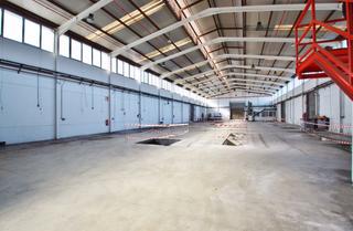 Solar industrial a Ciudad de Asís. Amplia parcela industrial  ideal para exposición de coches en pr