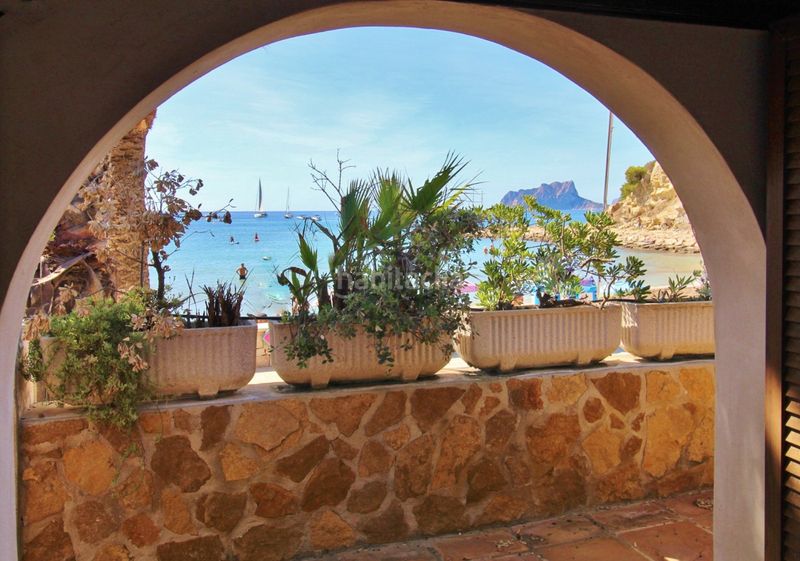 Foto 56b11415-6f9b-4154-920b-c6d20021244e. Xalet amb aparcament a El Portet-Pla del Mar Moraira