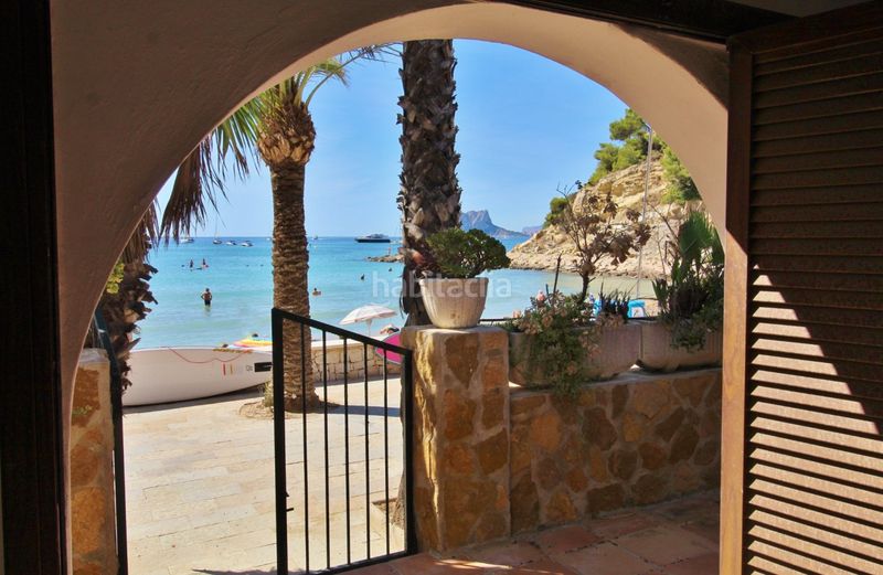 Foto 5a7b177d-9c3d-4490-811d-55e20ee5d9fd. Xalet amb aparcament a El Portet-Pla del Mar Moraira