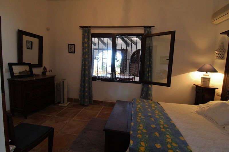 Foto 6651882f-ef68-4469-abf9-10b77bd7fe73. Xalet amb aparcament a El Portet-Pla del Mar Moraira