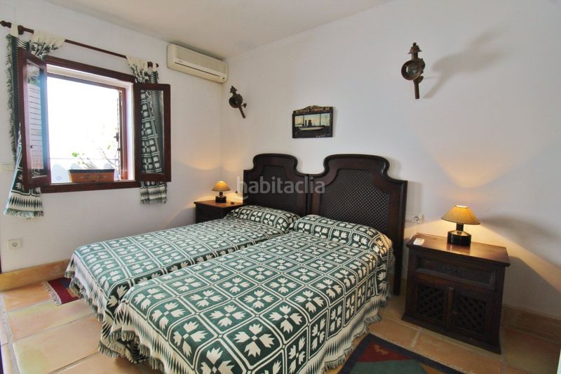 Foto ab092d90-7346-4d64-89db-a3a46fe7dea3. Xalet amb aparcament a El Portet-Pla del Mar Moraira