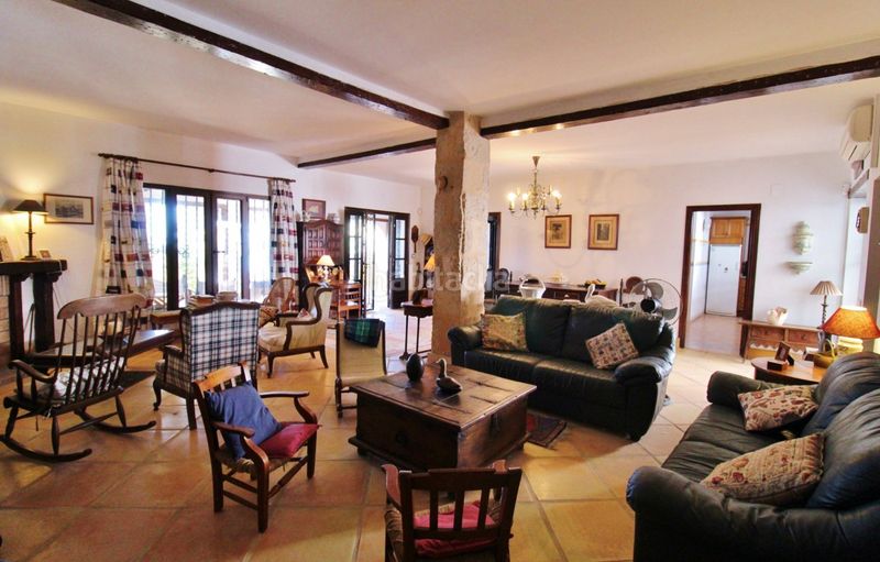 Foto c39d5ab1-6882-48fe-8600-4855ffe0076a. Xalet amb aparcament a El Portet-Pla del Mar Moraira