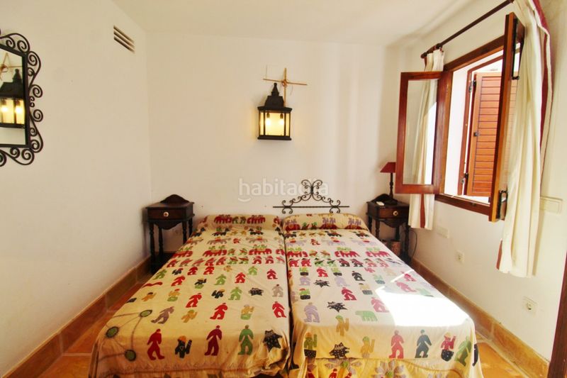 Foto d4973624-e9f6-44d3-8b31-0934d86ec35b. Xalet amb aparcament a El Portet-Pla del Mar Moraira