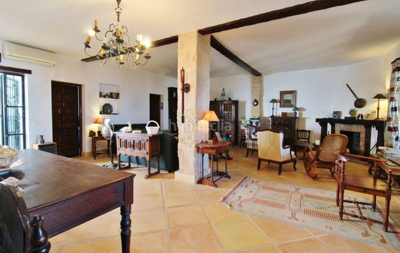 Foto e3f41698-c8e1-48a3-8ed8-72db4dbb0e77. Xalet amb aparcament a El Portet-Pla del Mar Moraira