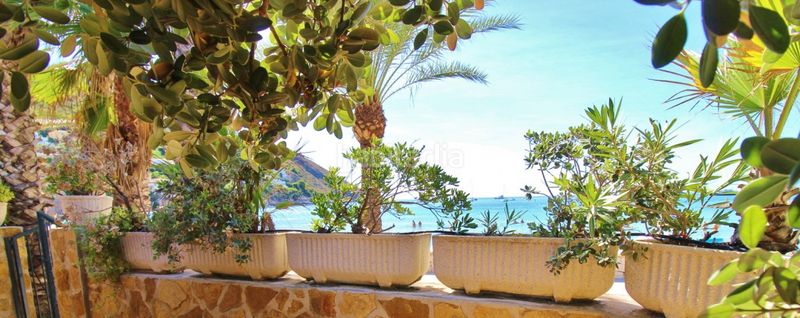 Foto fa9fc990-7b25-4ffe-b943-2d77210aa56d. Xalet amb aparcament a El Portet-Pla del Mar Moraira