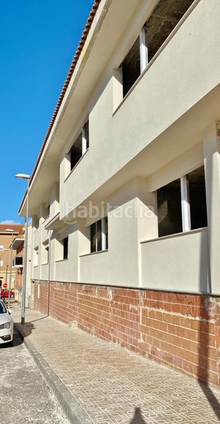 Foto 20674b97-ab3c-45bc-bc65-768337f0f5b2. Piso edifici blanc en Cocentaina
