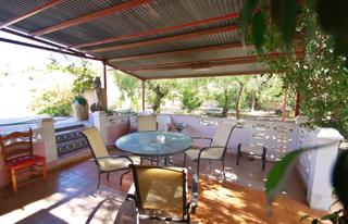 Xalet a Novelda. Oportunidad!!! casa de campo con terreno y piscina.a diez minuto