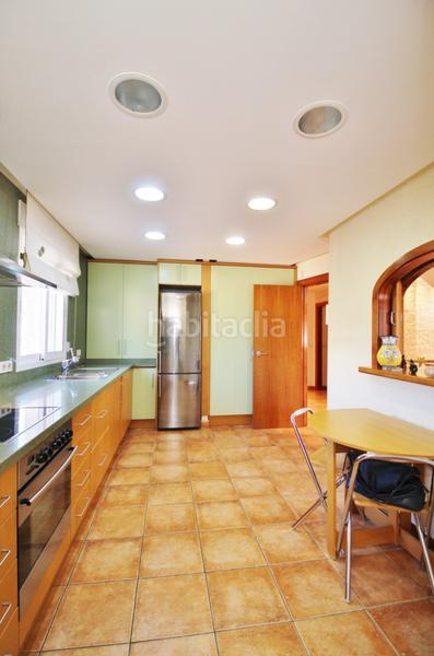 Foto 5ad5e89e-5fec-49ef-a3ce-6f3c590f4d03. Chalet excelente diseño, orientación, clima, luminosidad, materiales de alta calidad. rebajado en Busot