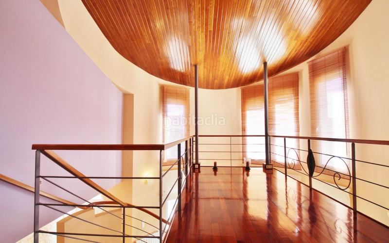 Foto 62c4a623-a736-4d28-a040-e89a432c336e. Chalet excelente diseño, orientación, clima, luminosidad, materiales de alta calidad. rebajado en Busot