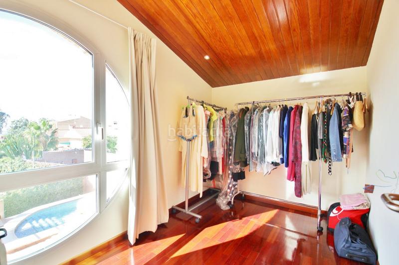 Foto 6f126d53-2515-446f-bcbf-dd4409ee95df. Chalet excelente diseño, orientación, clima, luminosidad, materiales de alta calidad. rebajado en Busot