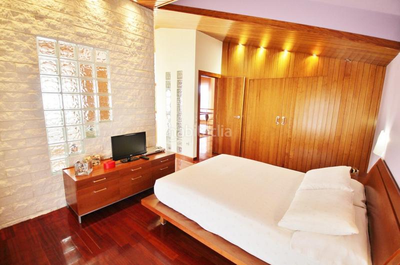 Foto fa1613c7-3d75-494f-bdd1-4f6d6d5d9509. Chalet excelente diseño, orientación, clima, luminosidad, materiales de alta calidad. rebajado en Busot