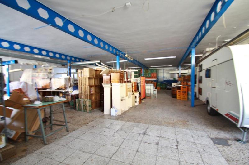 Foto 3d1add27-3bd3-4d4f-a3a0-70ebf642e57d. Lloguer nau industrial a Salinas