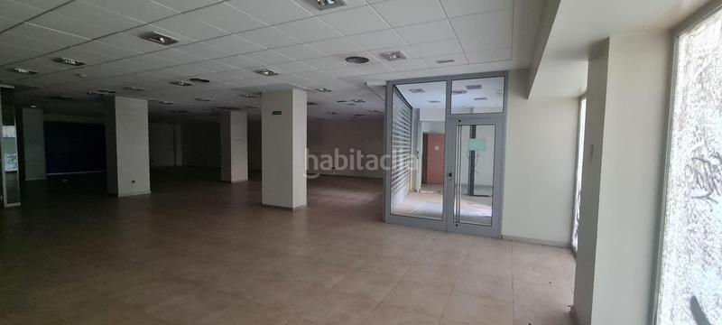 Foto 10c47f47-8cf3-4b06-bca2-20e553fab019. Local comercial  muy centrico!!! en Alicante