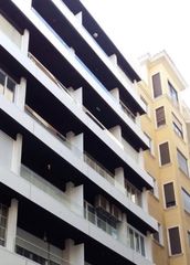 Rent Flat in Barrio del Centro. Fantastica vivienda en el centro de alicante 4 dormitorios oport