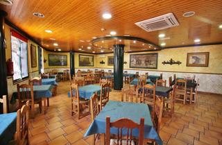 Local commercial à Ciudad de Asís. Restaurante listo para empezar a operar. gran oportunidad. muy b