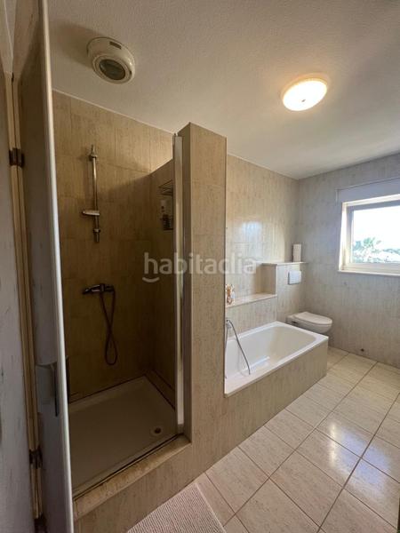 Foto 76e4620d-6fb2-42ed-8dbe-fe335dc793da. Chalet mit parking pool in Centro Mutxamel