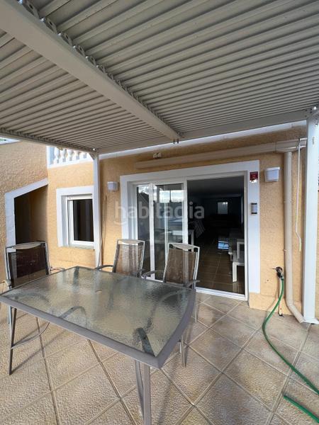 Foto 816d88de-04af-43c8-a83d-a286f246ffd9. Chalet mit parking pool in Centro Mutxamel