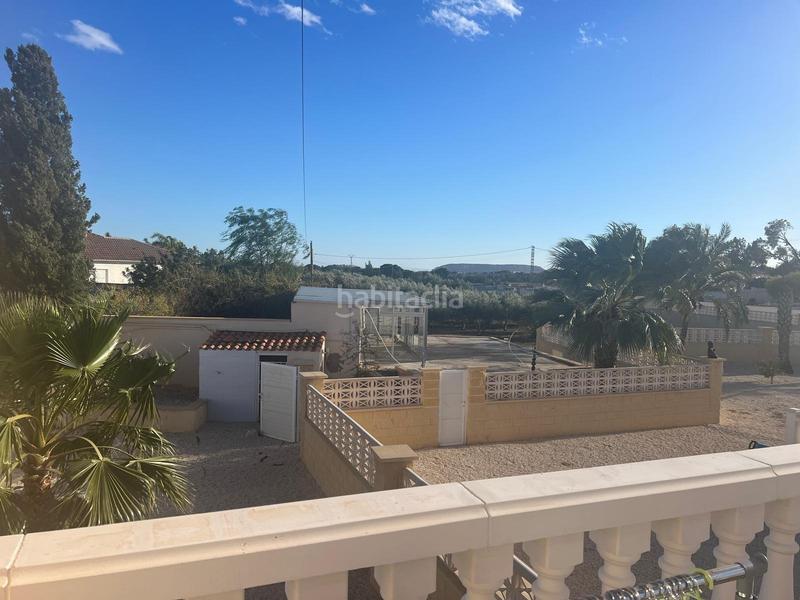 Foto c33643c6-ef71-4bde-b71a-dcab3905c866. Chalet mit parking pool in Centro Mutxamel