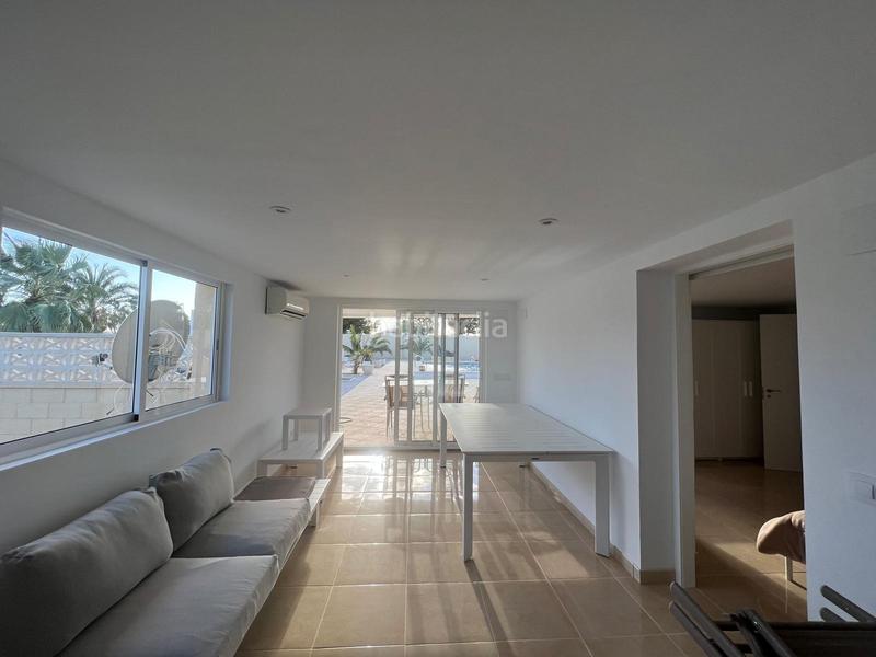 Foto ffc7c4dd-cbb5-4ee1-8f5a-476940ca7f53. Chalet mit parking pool in Centro Mutxamel