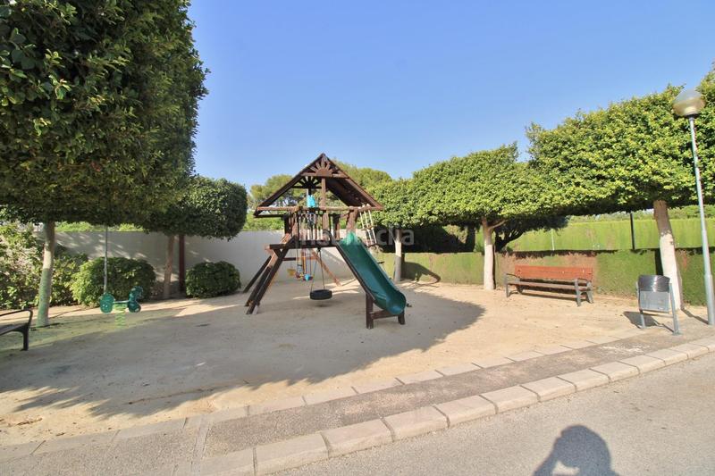 Foto 2f7cfe87-c1e0-4841-b18c-184acf25cb5f. Casa a Santa Faz Alicante