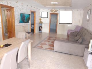 Casa adossada a Garbinet - Parque de las Avenidas. Adosado céntrico y accesible con terraza  alicante