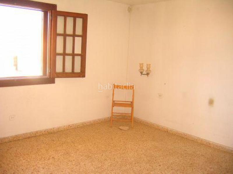Foto c12b1893-c8a6-4966-b9d6-2a2508b6d10b. Chalet con riscaldamento parcheggio piscina in Sierra Helada Benidorm
