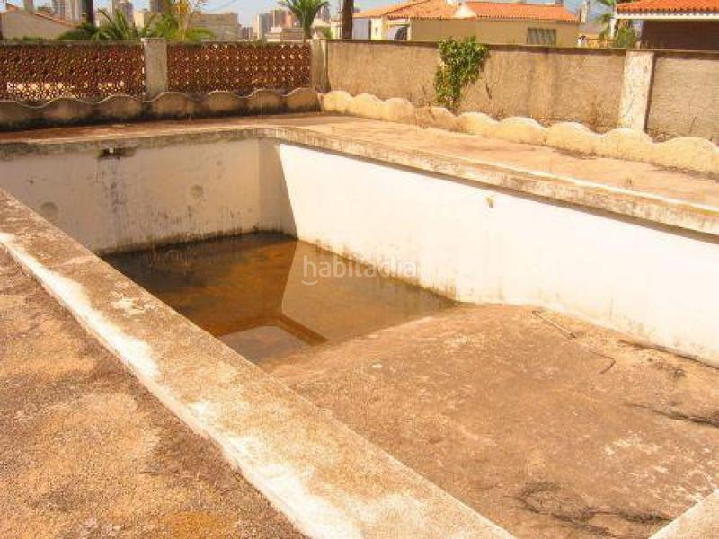 Foto 3405e3a2-2b64-4d25-9b36-0fdb942c94a2. Xalet amb calefacció aparcament piscina a Sierra Helada Benidorm