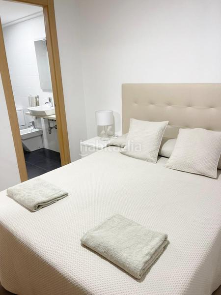 Foto 058bbf25-bc99-40c1-bf3c-17f960fdb57c. Pis amb calefacció aparcament piscina a Los Arenales del Sol Elche / Elx