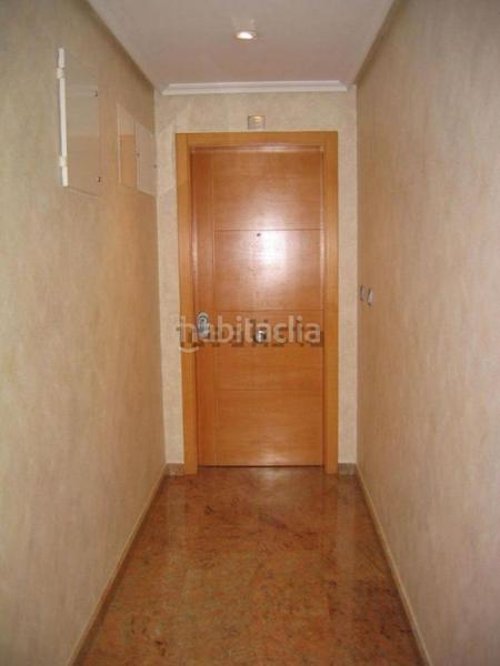 Foto ce9c90a3-ddad-4568-9c9f-eb73c960b605. Àtic amb calefacció aparcament a Barrio del Centro Alicante