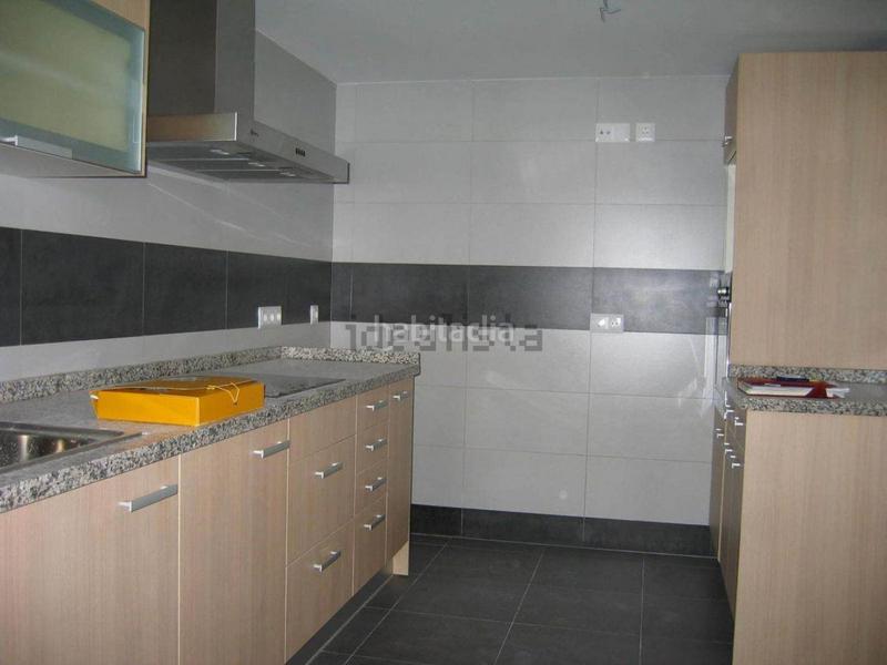 Foto 2fc3b1de-0602-4a29-b39d-e13ecdacd777. Attico con riscaldamento parcheggio in Barrio del Centro Alicante