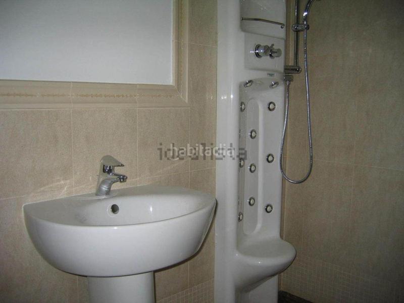 Foto 6dc9ec8c-3bc4-4007-9827-7d90a2a49675. Attico con riscaldamento parcheggio in Barrio del Centro Alicante