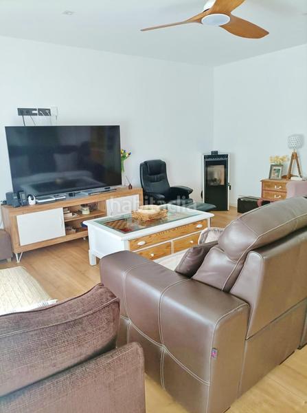Foto fcbe38fb-1c0b-4a46-8950-7e083f579d1b. Chalet vive en el lujo y la comodidad! espectacular chalet obra nueva en esquina con piscina, tecnología avanzada y amplios espacios en s en Sant Vicent del Raspeig