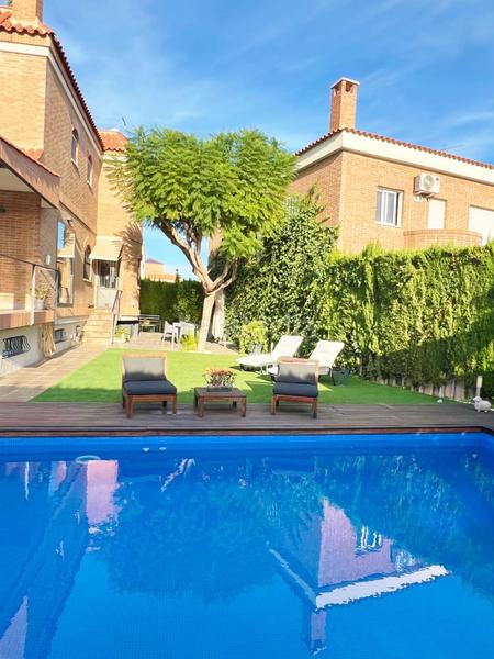 Foto 77fa9c60-e47d-4d45-a471-d0a07d8f8cef. Chalet with heating pool in Jubalcoi Elche / Elx