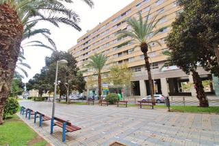 Rent Flat  Calle oscar espla. Preciosa vivienda lista para entrar a vivir en óscar esplá  ubic