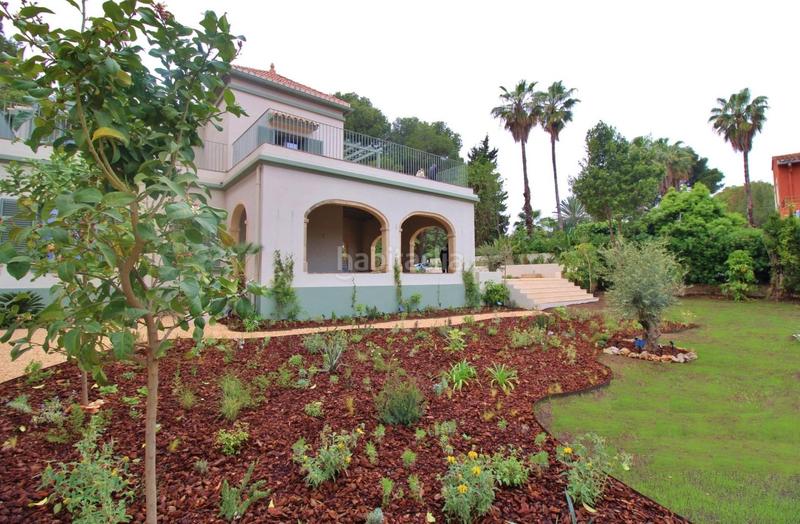 Foto 0ab6f929-0518-4cb6-9488-2d69e42b1fdb. Chalet mit parking pool in Las Rotas / Les Rotes Dénia